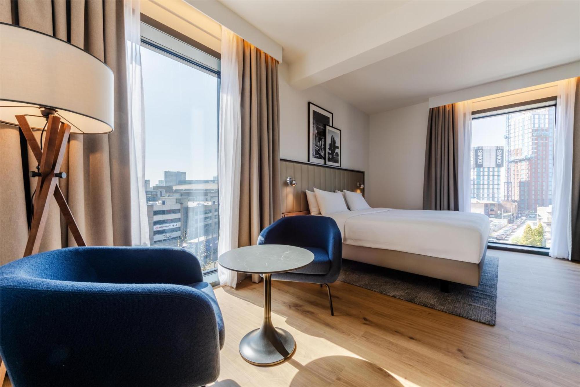 Radisson Centre, A Verified Net Zero Hotel Manchester