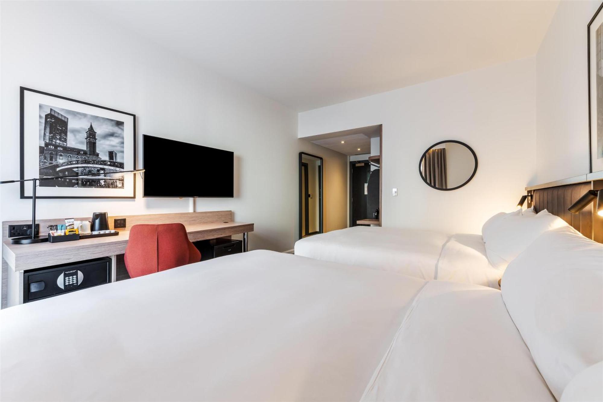 Hotel Radisson Centre, A Verified Net Zero Manchester
